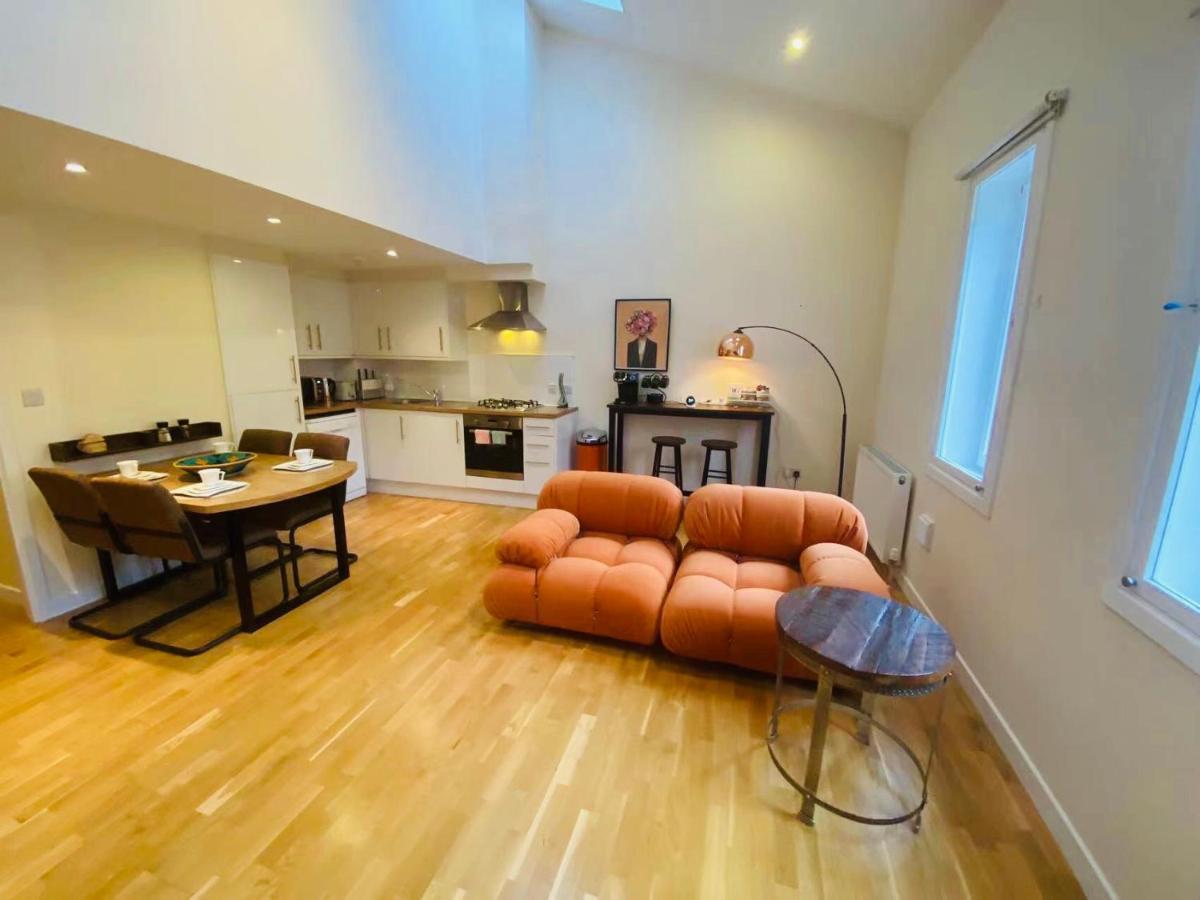 2 Bed 2 Bath With Private Parking Apartman EDI Kültér fotó