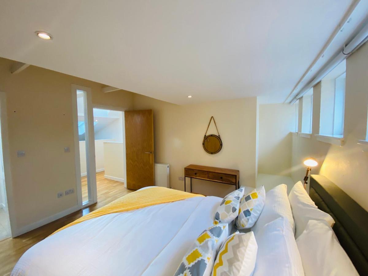 2 Bed 2 Bath With Private Parking Apartman EDI Kültér fotó