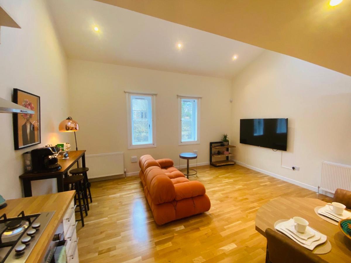 2 Bed 2 Bath With Private Parking Apartman EDI Kültér fotó