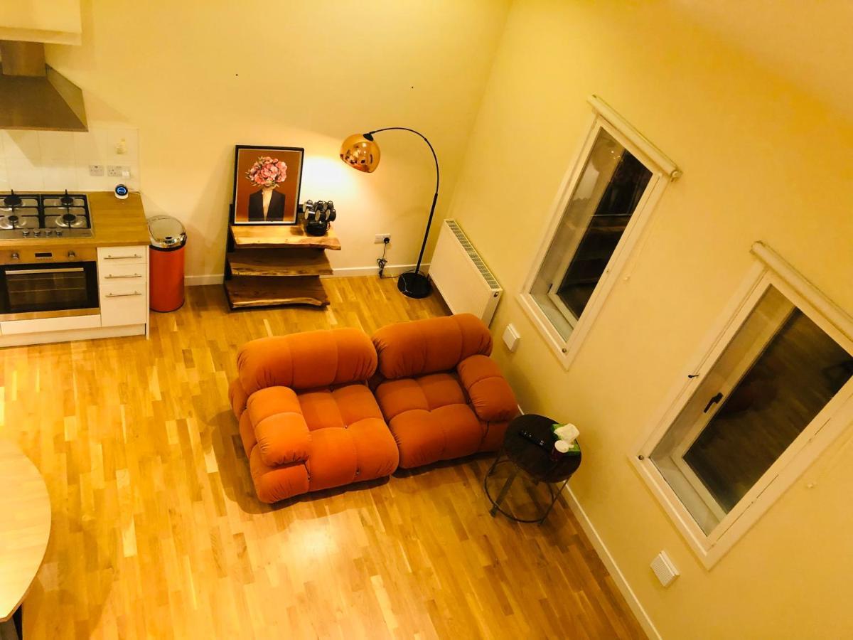 2 Bed 2 Bath With Private Parking Apartman EDI Kültér fotó