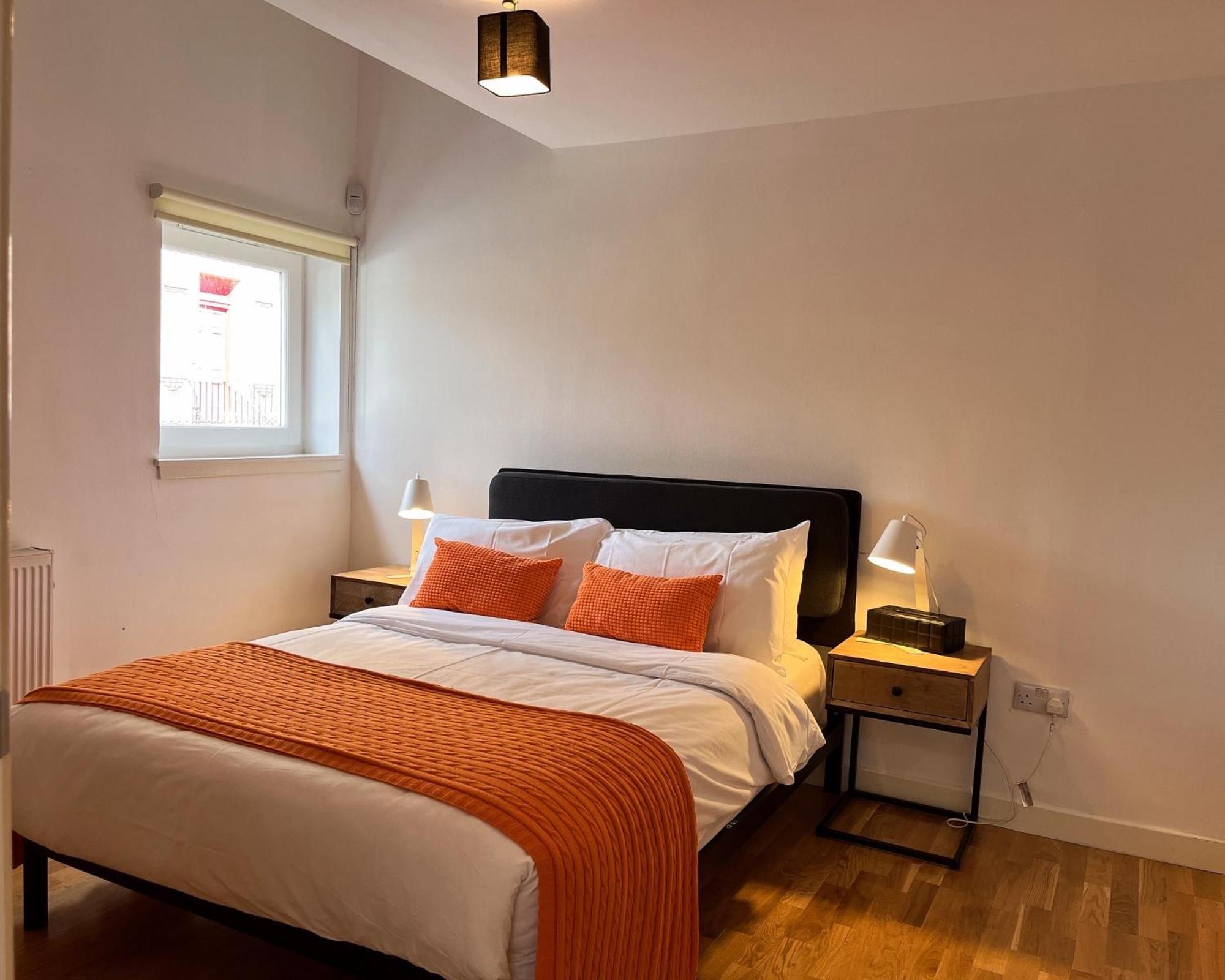 2 Bed 2 Bath With Private Parking Apartman EDI Kültér fotó